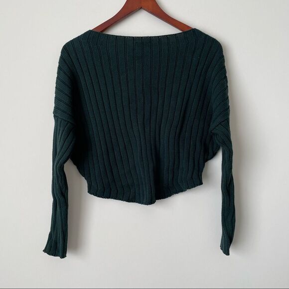 Express Wide Neck Knit Cropped Sweater Green NWOT S - Picture 3 of 4